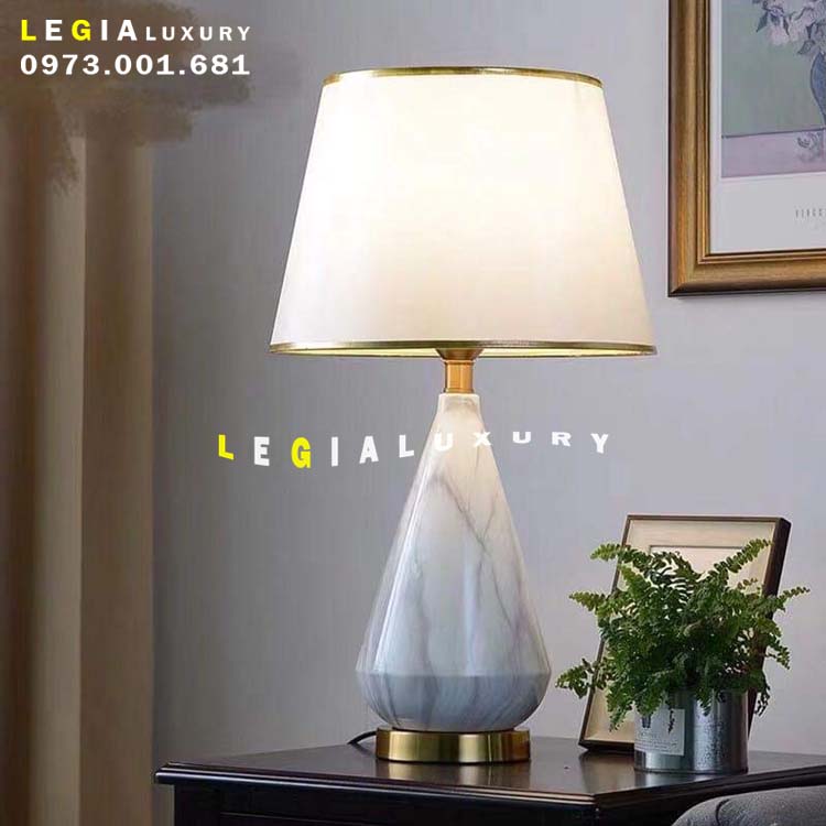 Đèn bàn DB001T top