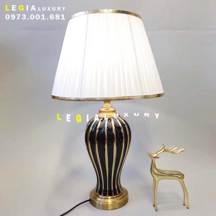 Đèn bàn trang trí DB004D top