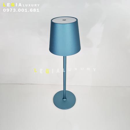 Đèn Bàn Cảm Ứng DB060X