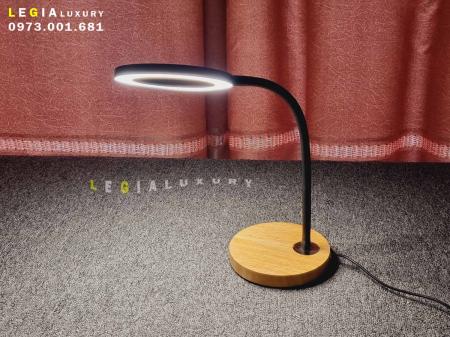 Đèn bàn IKEA DB030D