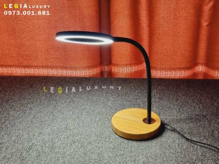 Đèn bàn IKEA DB030D
