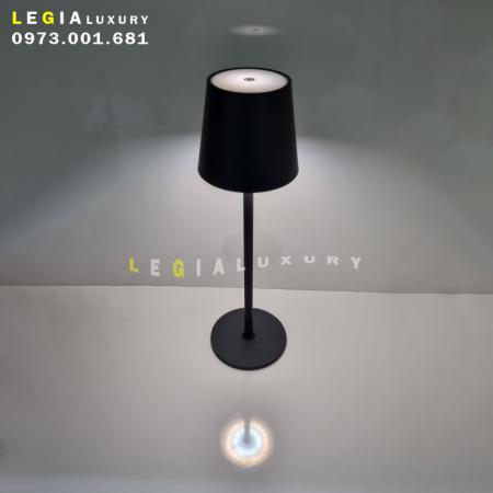 Đèn Bàn Cảm Ứng DB060D