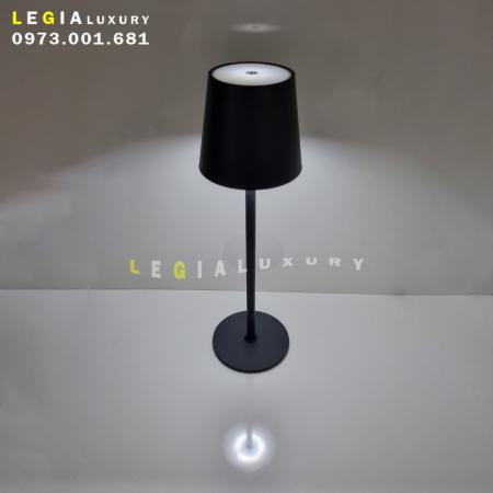 Đèn Bàn Cảm Ứng DB060D