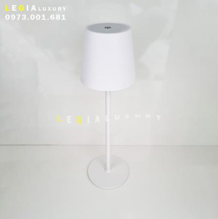  Đèn Bàn Cảm Ứng DB060T
