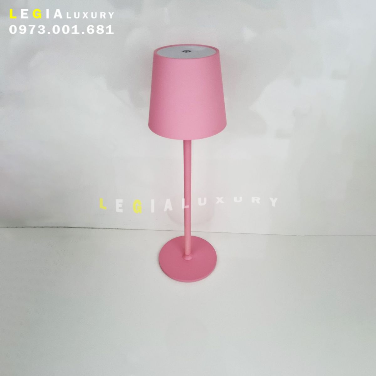 den-ban-cam-ung-DB060H