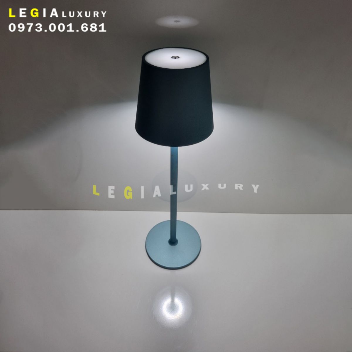 den-ban-cam-ung-DB060X